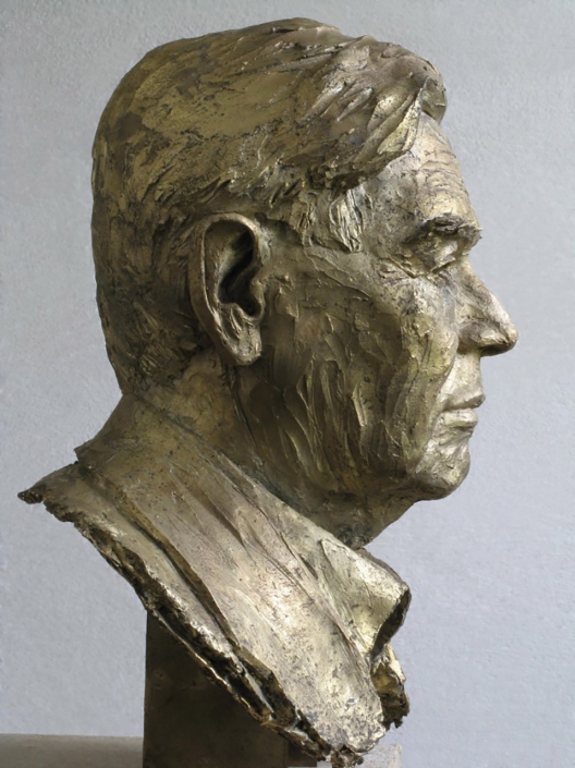 Portrai M - Bronze